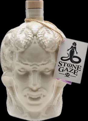 Bouteille de spiritueux : Rhubarb & Raspberry Gin de la marque Stone Gaze 