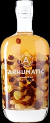 Bouteille de spiritueux : Vinea Auri (blend de 3 rhums aux 3 raisins) de la marque Arhumatic