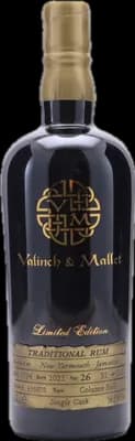 Bouteille de spiritueux : The Spirit Of Art de la marque Valinch & Mallet