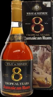 Bouteille de spiritueux : 8 Tropical Years de la marque J. Wray & Nephew LTD.