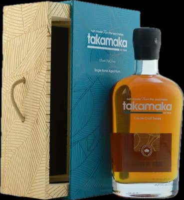 Bouteille de spiritueux : Takamaka Creole Craft Series de la marque Trois Frères Distillery