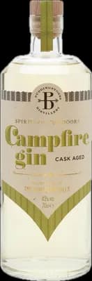 Bouteille de spiritueux : Cask Aged Gin de la marque Campfire